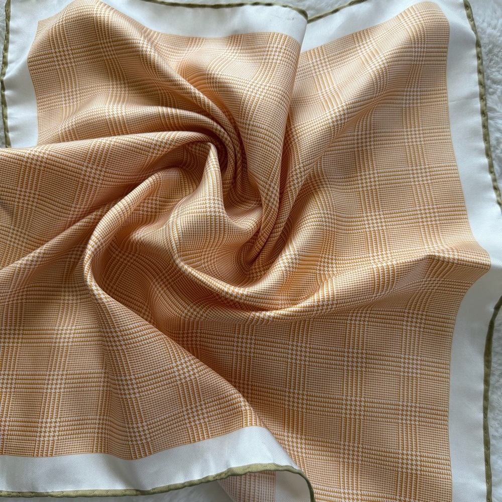 Vintage Silk Pocket Square 18x18 Tan Glen Plaid Hand Rolled Edges Classic